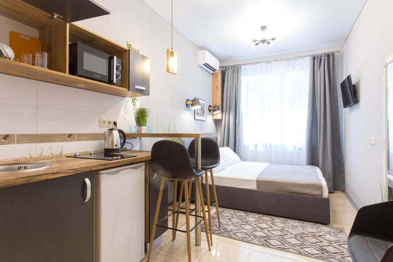Cozy Studio - Yaroslavska 21 Charkov Buitenkant foto